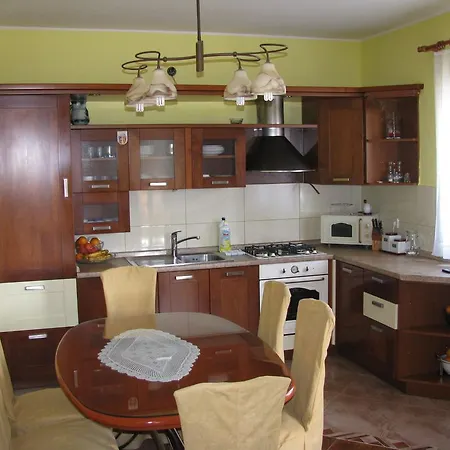 Apartment Megi *