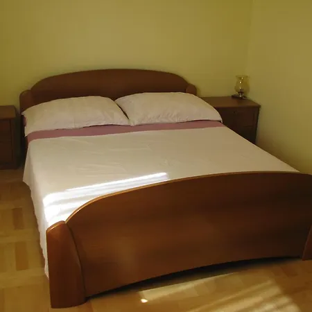 Apartment Megi