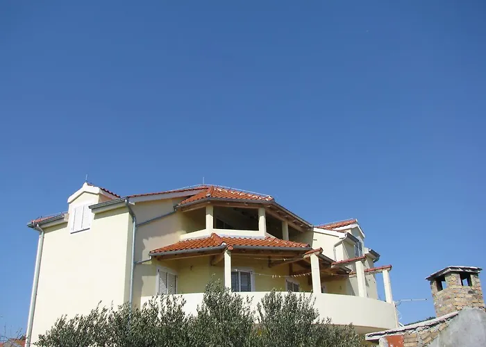 Megi Apartman Tribalj